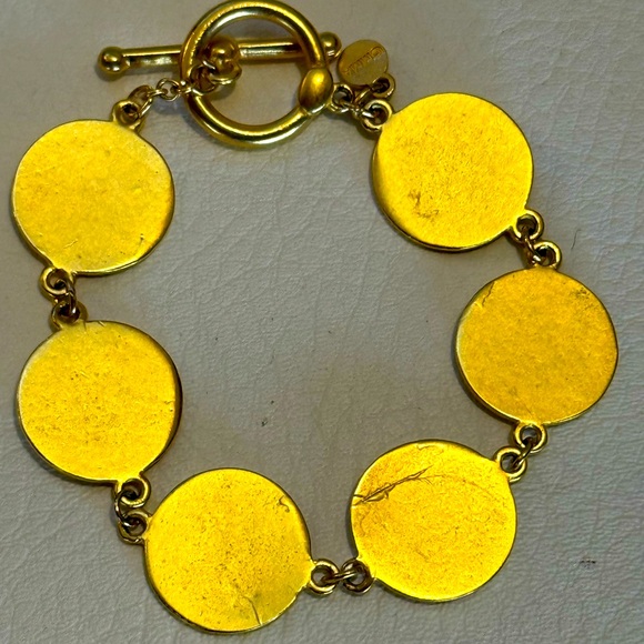 MMA Metropolitan Museum of Art Gold Coin Bracelet - Picture 8 of 10
